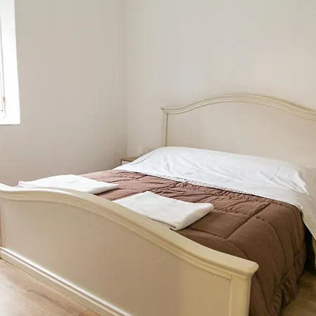 Fiera Apartment
